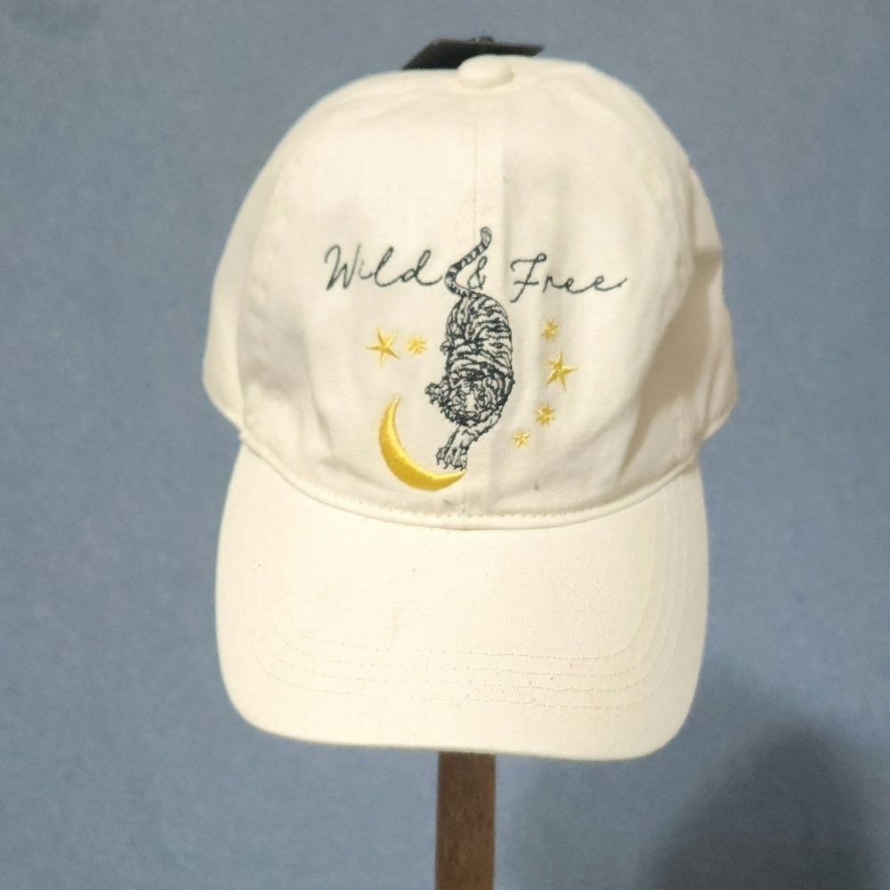 David and Young Wild and Free hat